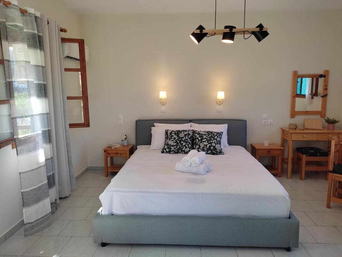 Dafnes Hotel Skopelos Town Exterior foto