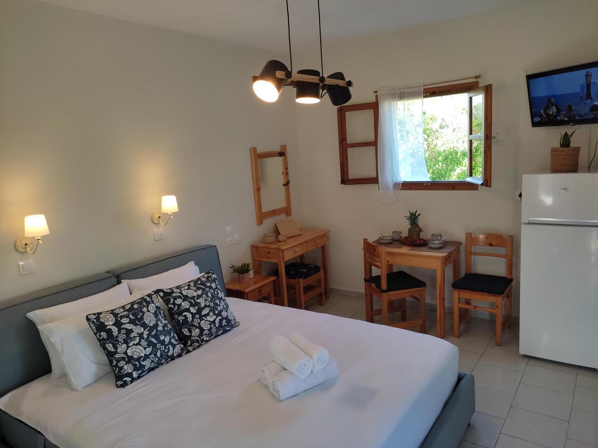 Dafnes Hotel Skopelos Town Exterior foto