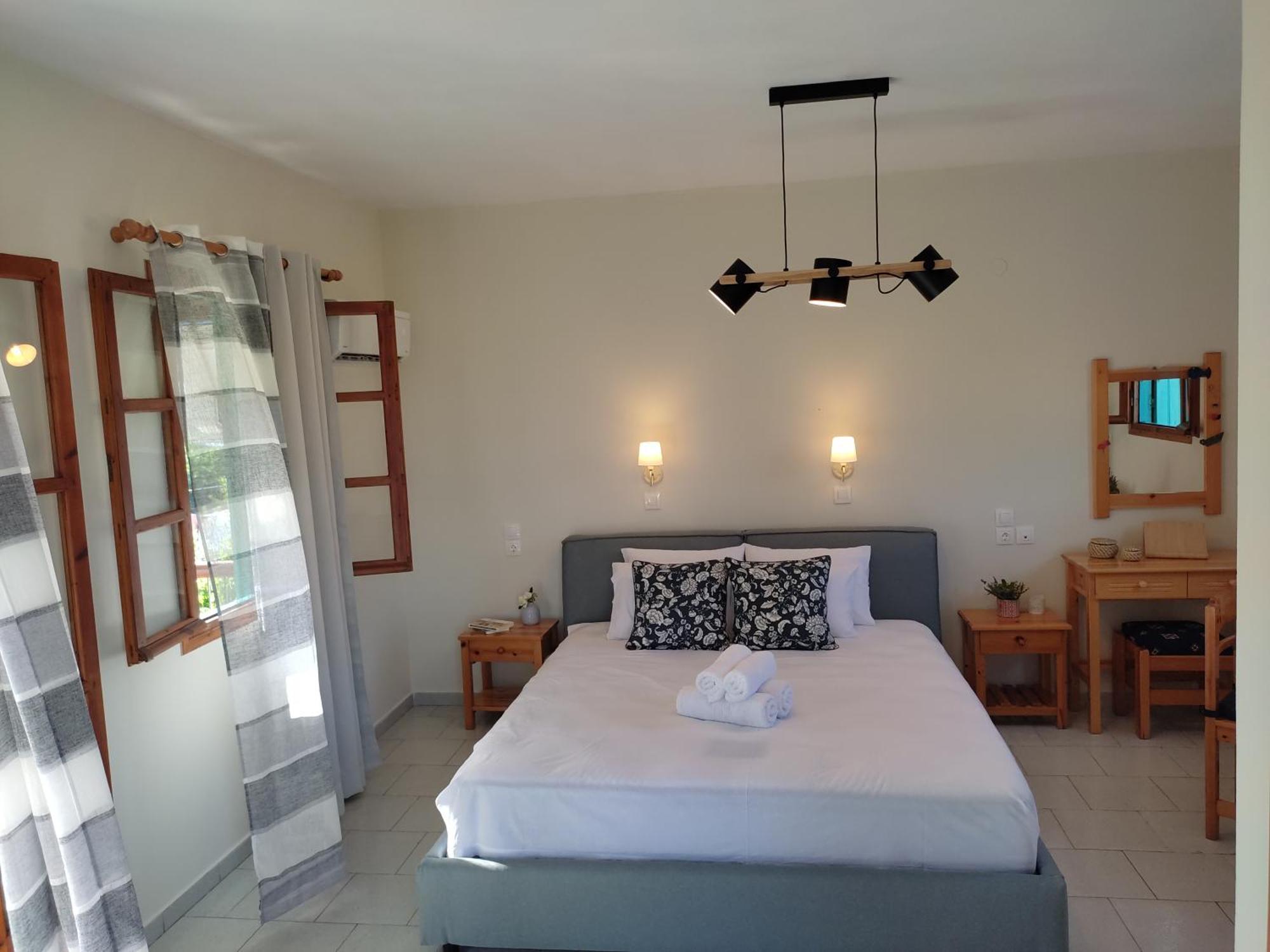 Dafnes Hotel Skopelos Town Quarto foto